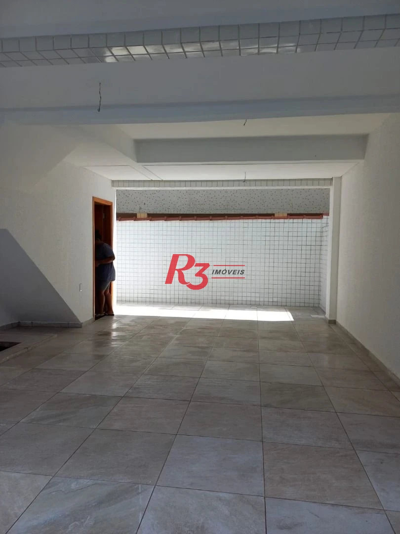 Village com 2 dormitórios à venda, 103 m² por R$ 680.000,00 - Campo Grande - Santos/SP