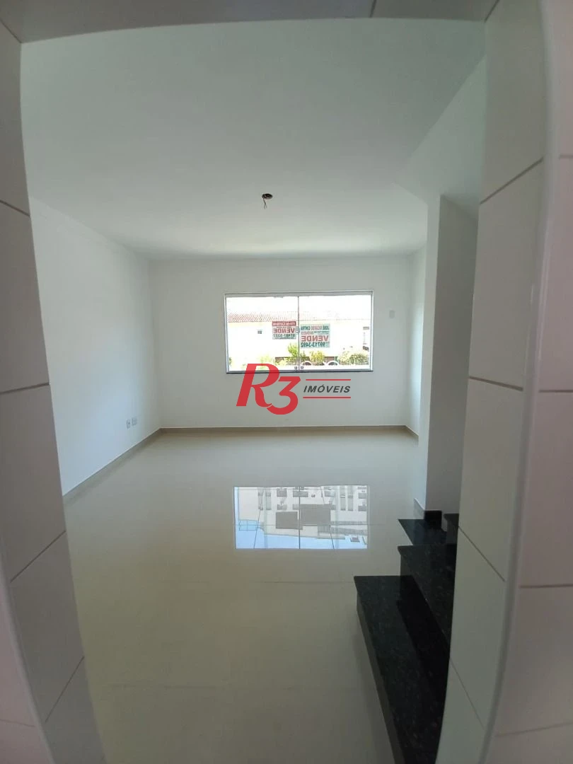 Village com 2 dormitórios à venda, 103 m² por R$ 680.000,00 - Campo Grande - Santos/SP