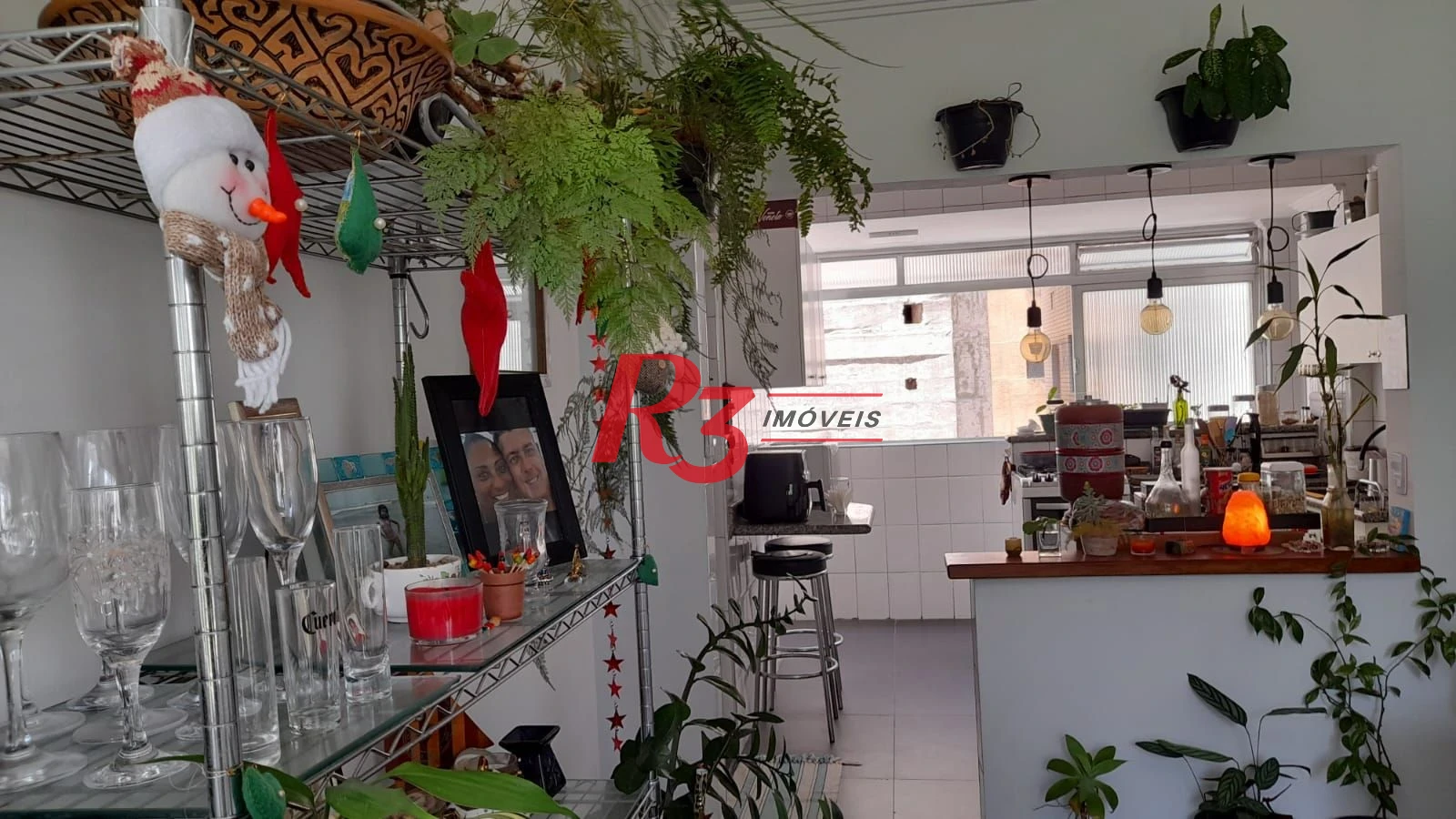 Apartamento com 3 dormitórios à venda, 84 m² por R$ 590.000,00 - Itararé - São Vicente/SP