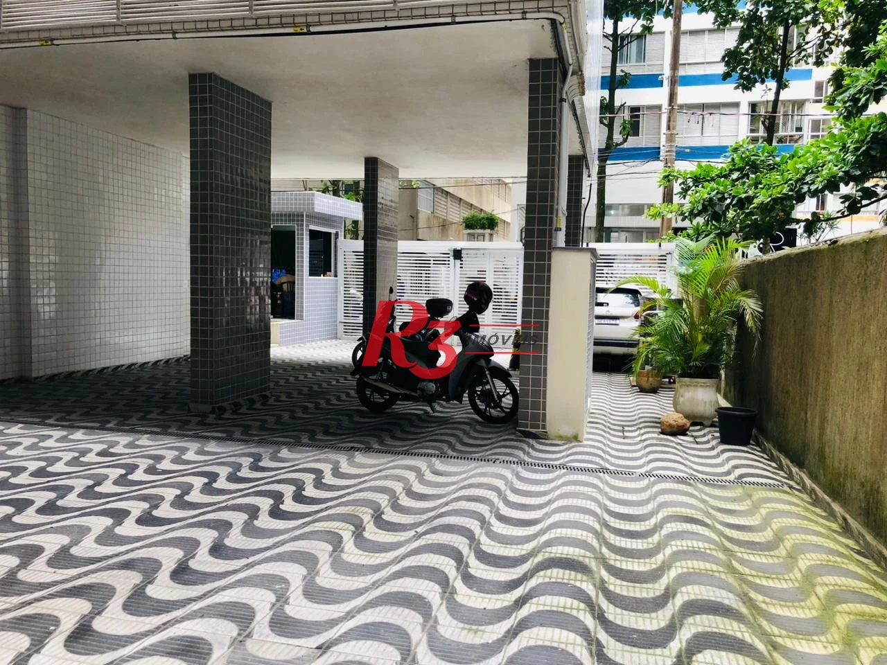 Apartamento com 3 dormitórios à venda, 84 m² por R$ 590.000,00 - Itararé - São Vicente/SP