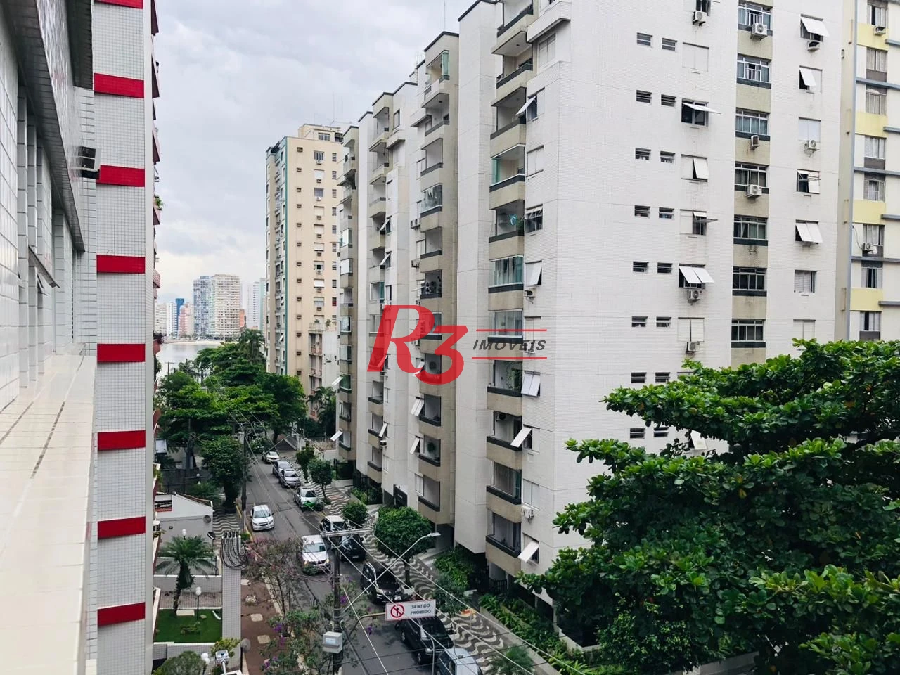 Apartamento com 3 dormitórios à venda, 84 m² por R$ 590.000,00 - Itararé - São Vicente/SP