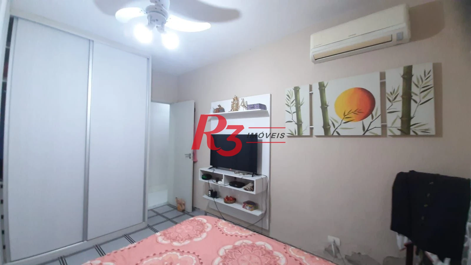 Apartamento com 2 dormitórios à venda, 87 m² por R$ 600.000,00 - Ponta da Praia - Santos/SP