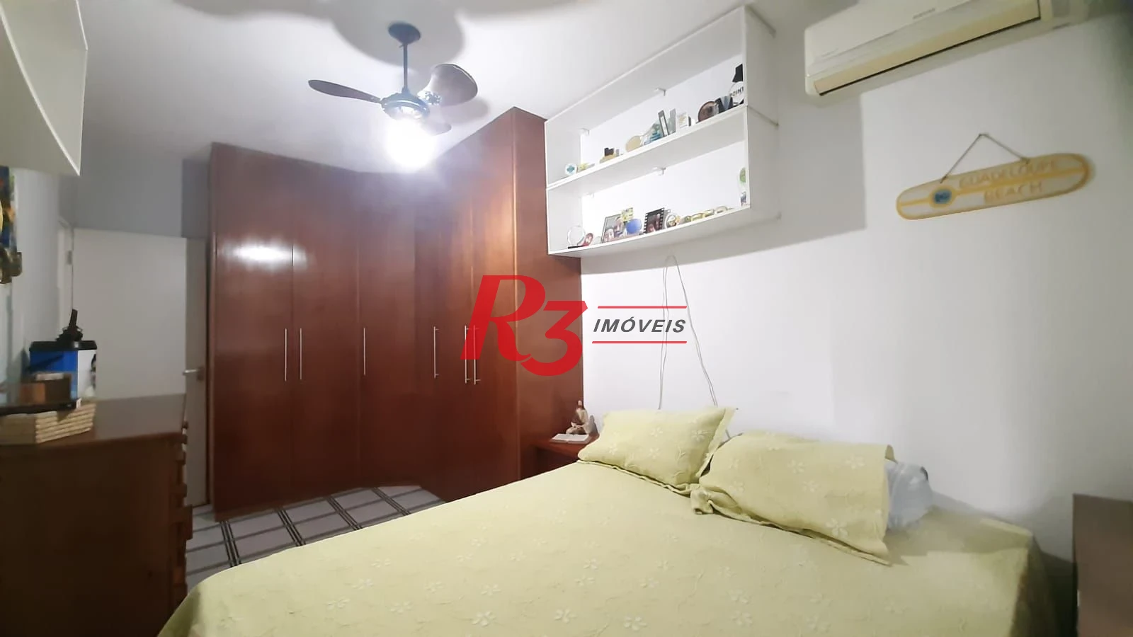 Apartamento com 2 dormitórios à venda, 87 m² por R$ 600.000,00 - Ponta da Praia - Santos/SP