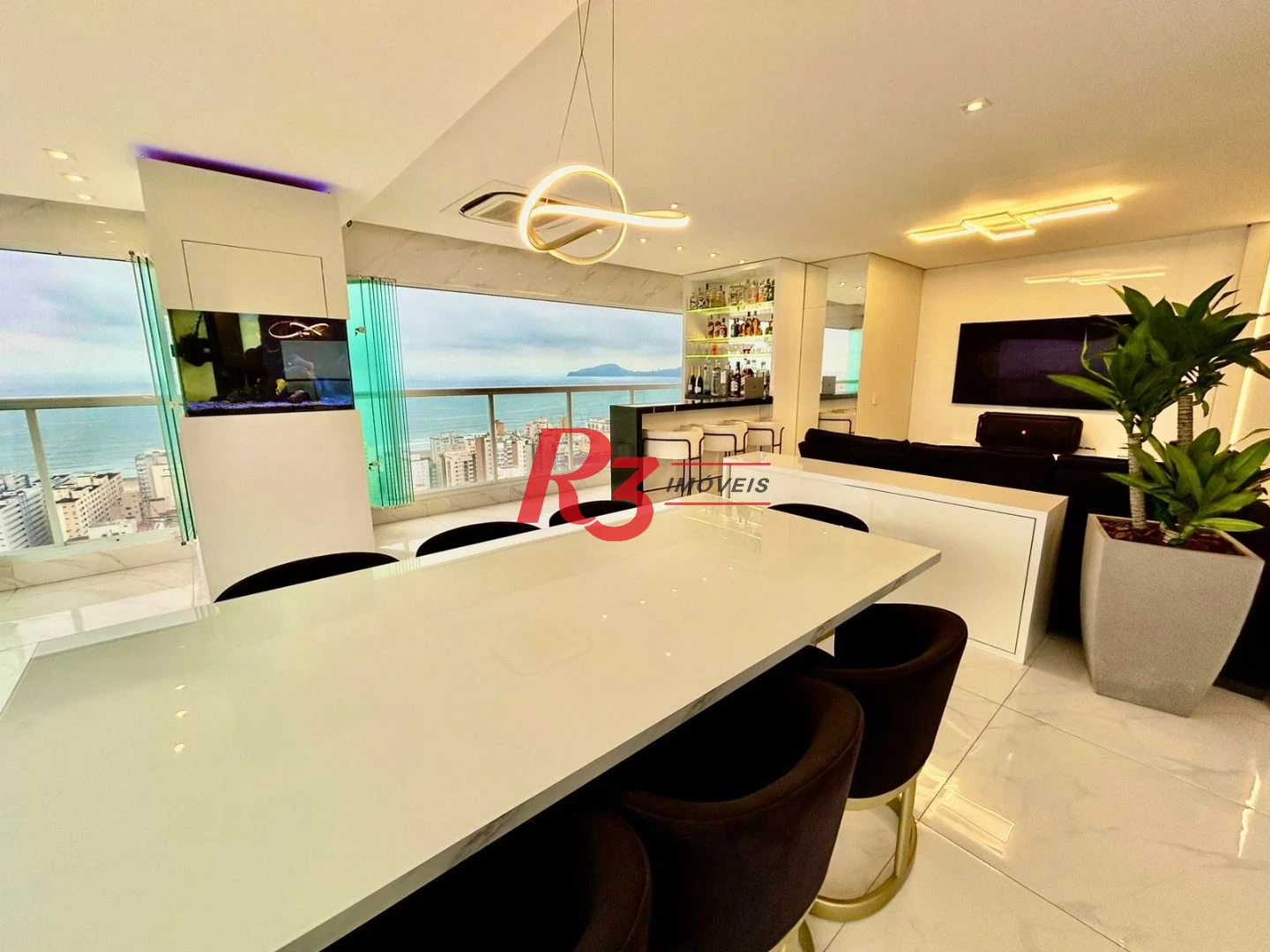 Cobertura à venda, 450 m² por R$ 8.900.000,00 - Gonzaga - Santos/SP
