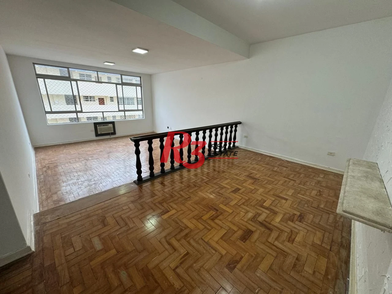Apartamento com 3 dormitórios à venda, 167 m² por R$ 1.100.000,00 - Pompéia - Santos/SP
