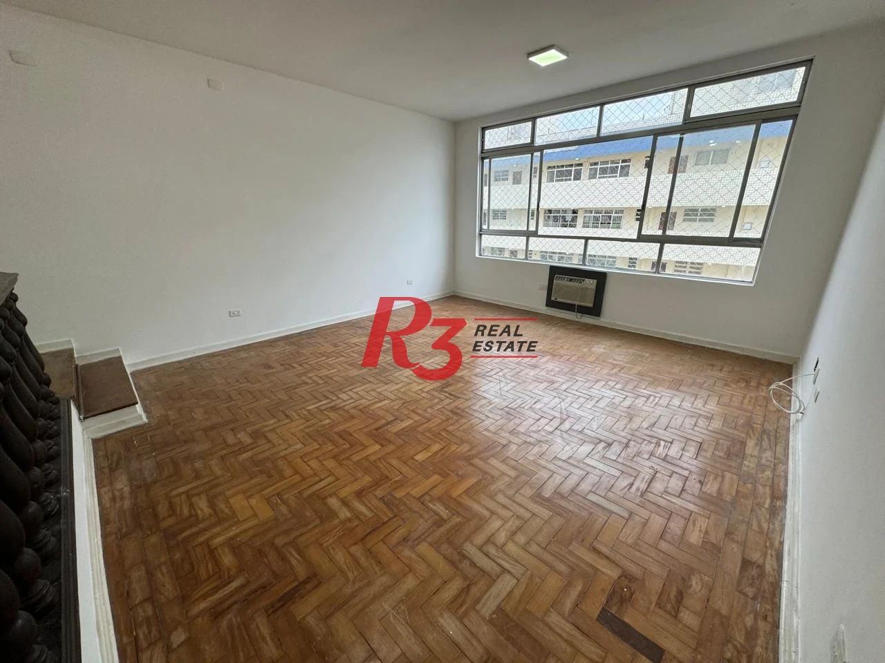Apartamento com 3 dormitórios à venda, 167 m² por R$ 1.100.000,00 - Pompéia - Santos/SP
