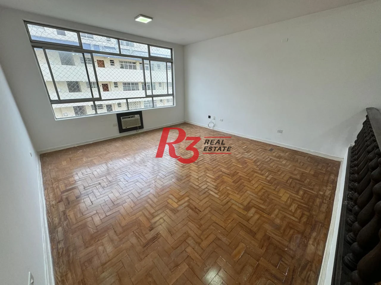 Apartamento com 3 dormitórios à venda, 167 m² por R$ 1.100.000,00 - Pompéia - Santos/SP