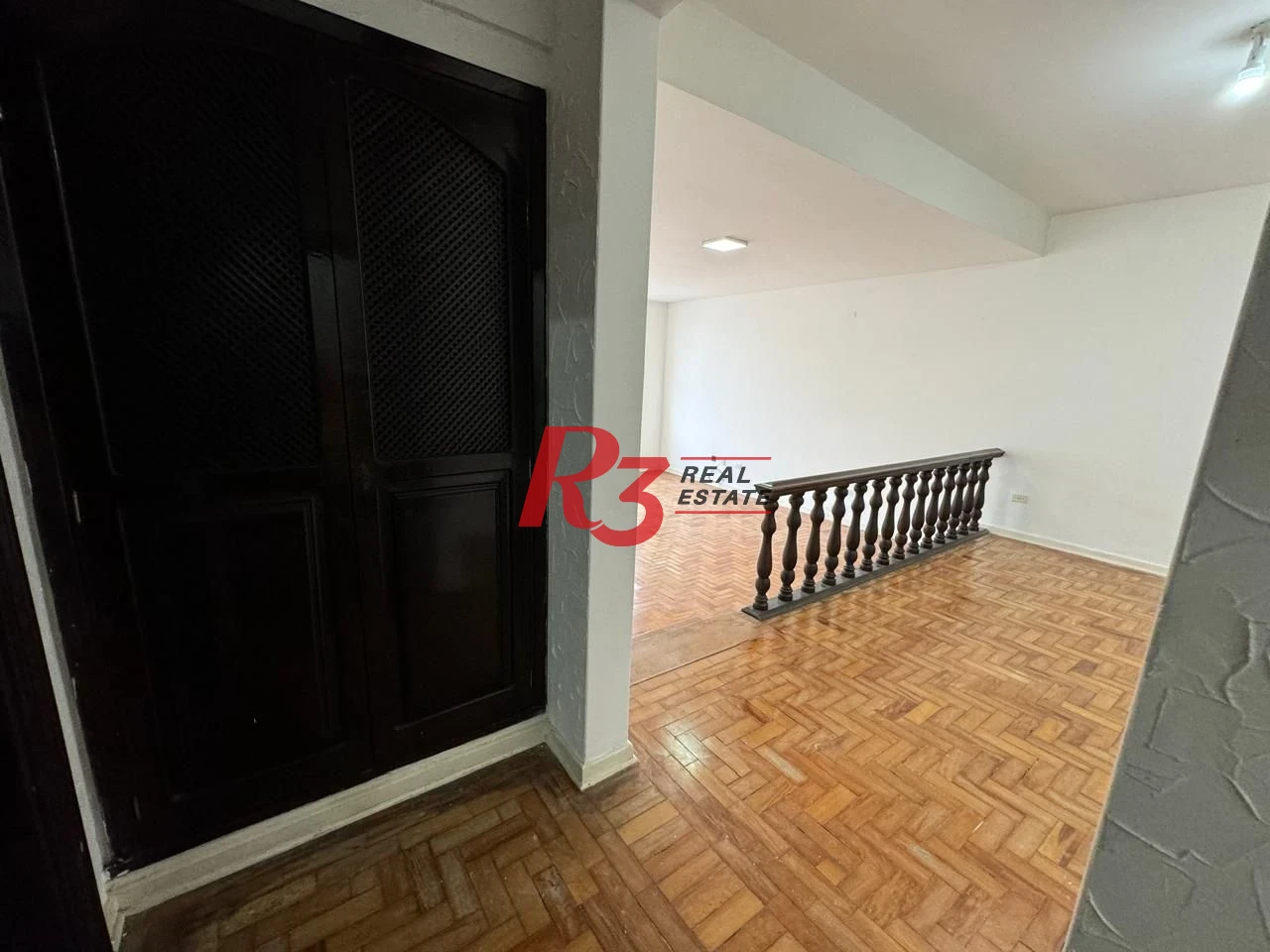 Apartamento com 3 dormitórios à venda, 167 m² por R$ 1.100.000,00 - Pompéia - Santos/SP