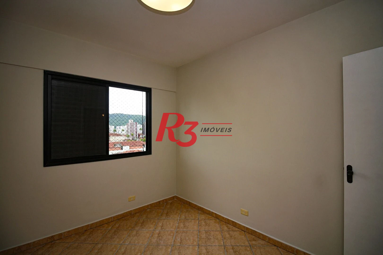 Apartamento com 2 dormitórios à venda, 75 m² por R$ 537.200,00 - Encruzilhada - Santos/SP
