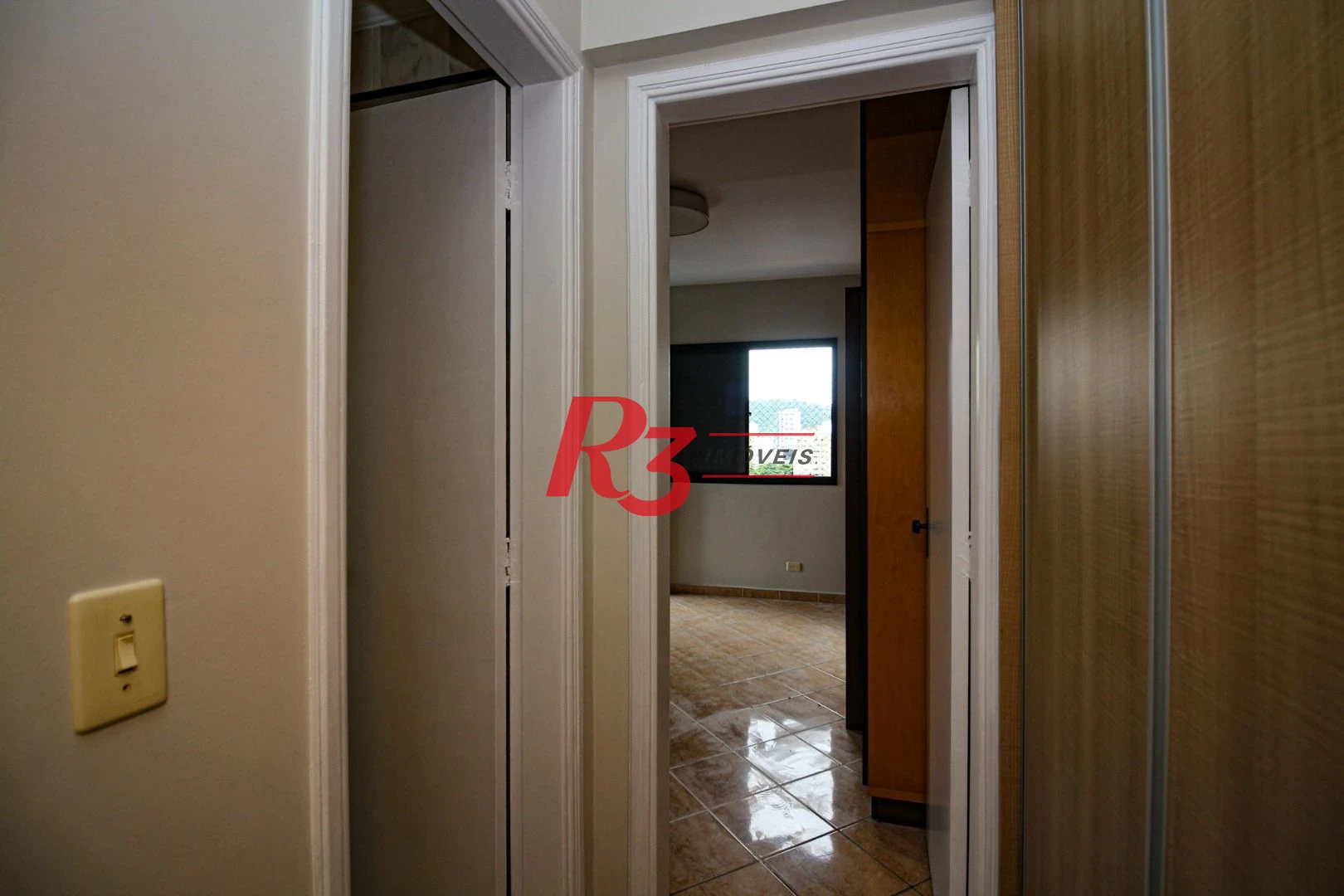 Apartamento com 2 dormitórios à venda, 75 m² por R$ 537.200,00 - Encruzilhada - Santos/SP