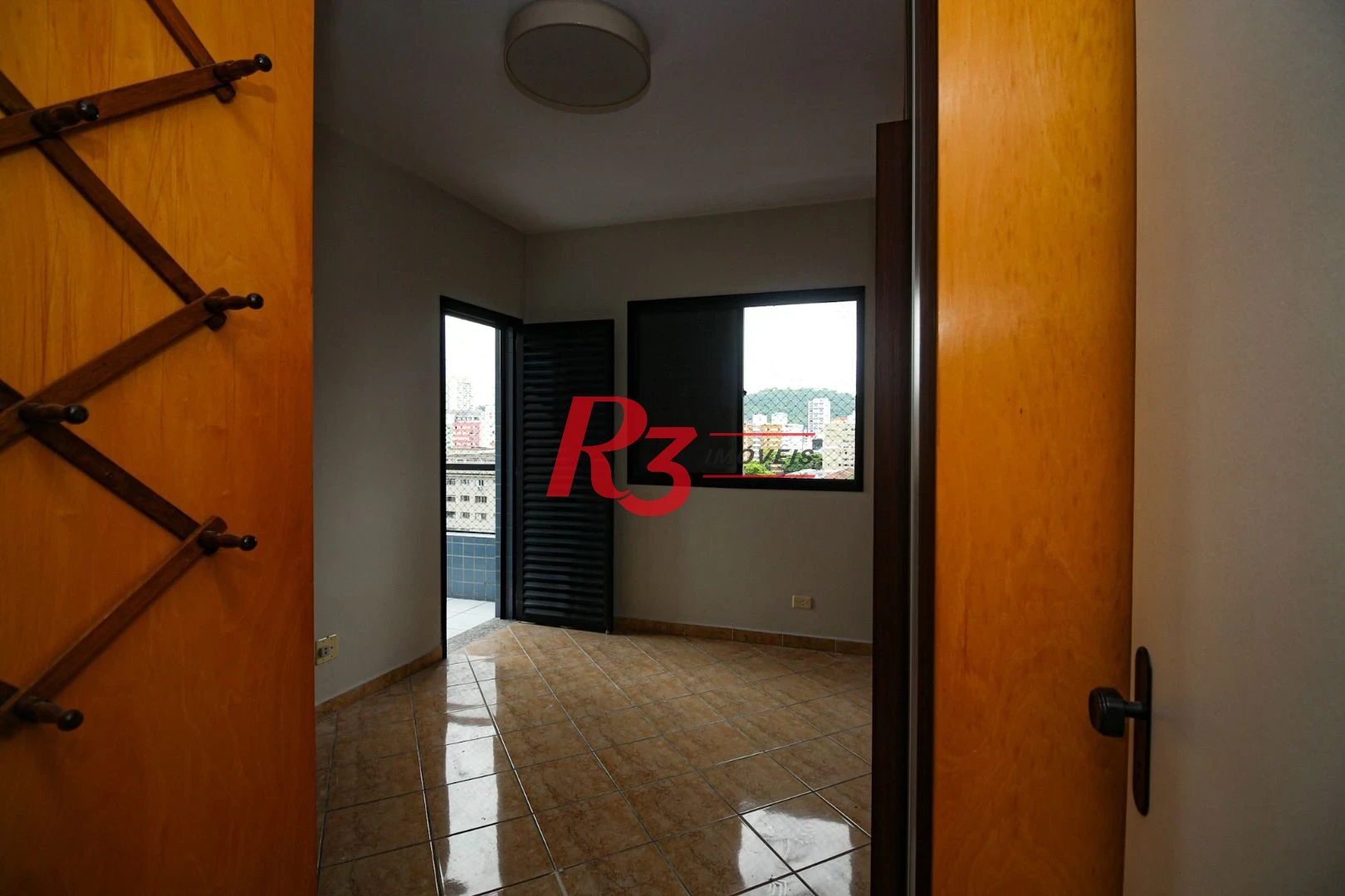Apartamento com 2 dormitórios à venda, 75 m² por R$ 537.200,00 - Encruzilhada - Santos/SP