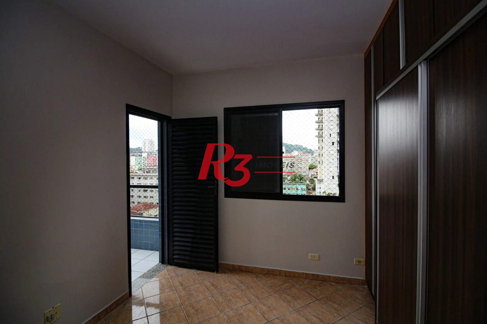 Apartamento com 2 dormitórios à venda, 75 m² por R$ 537.200,00 - Encruzilhada - Santos/SP