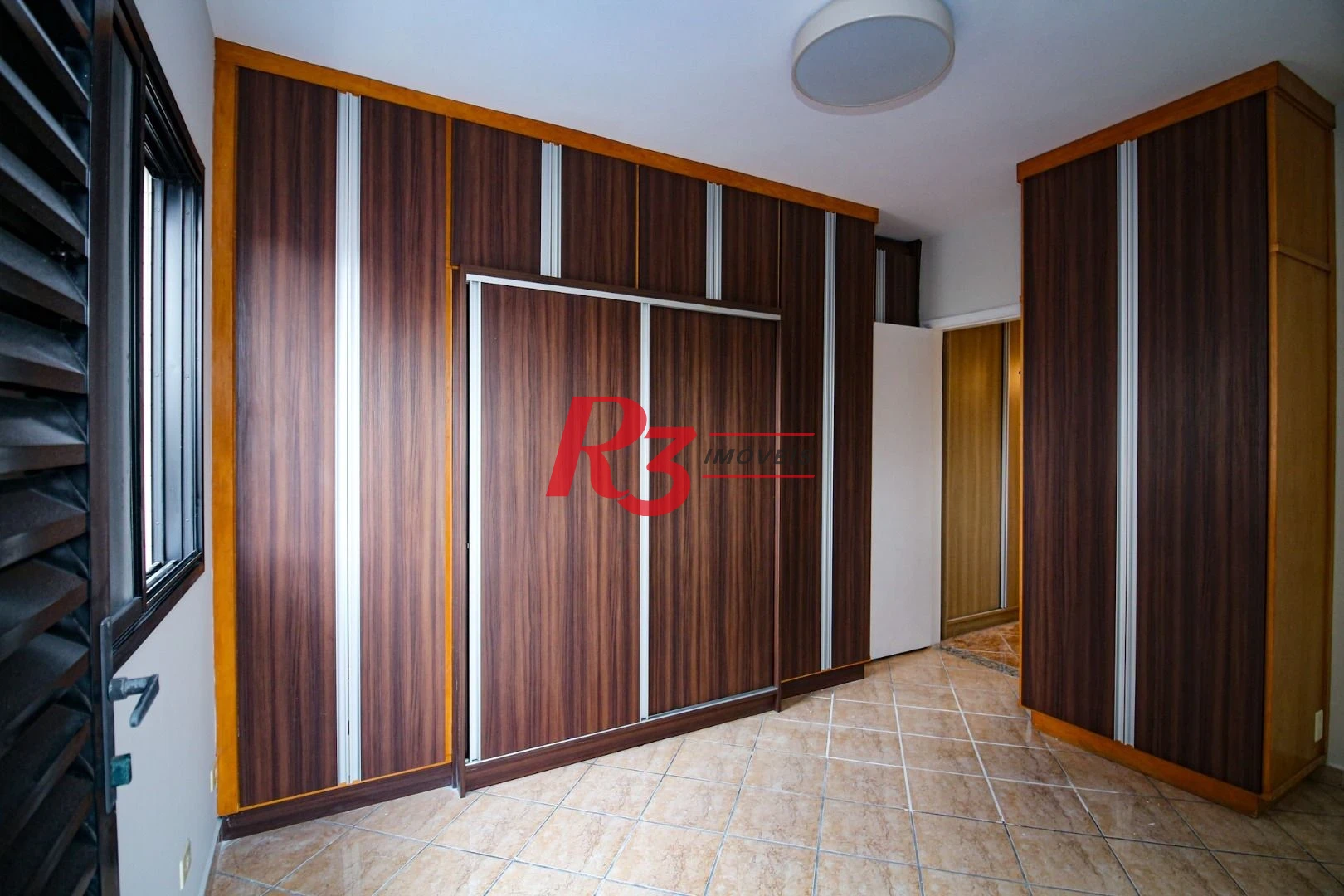 Apartamento com 2 dormitórios à venda, 75 m² por R$ 537.200,00 - Encruzilhada - Santos/SP