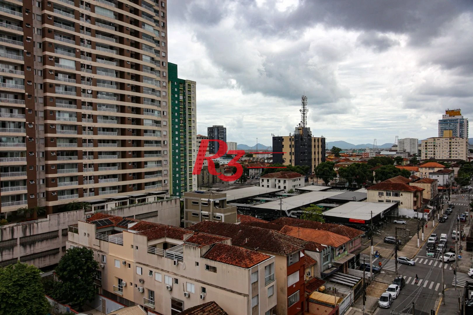 Apartamento com 2 dormitórios à venda, 75 m² por R$ 537.200,00 - Encruzilhada - Santos/SP