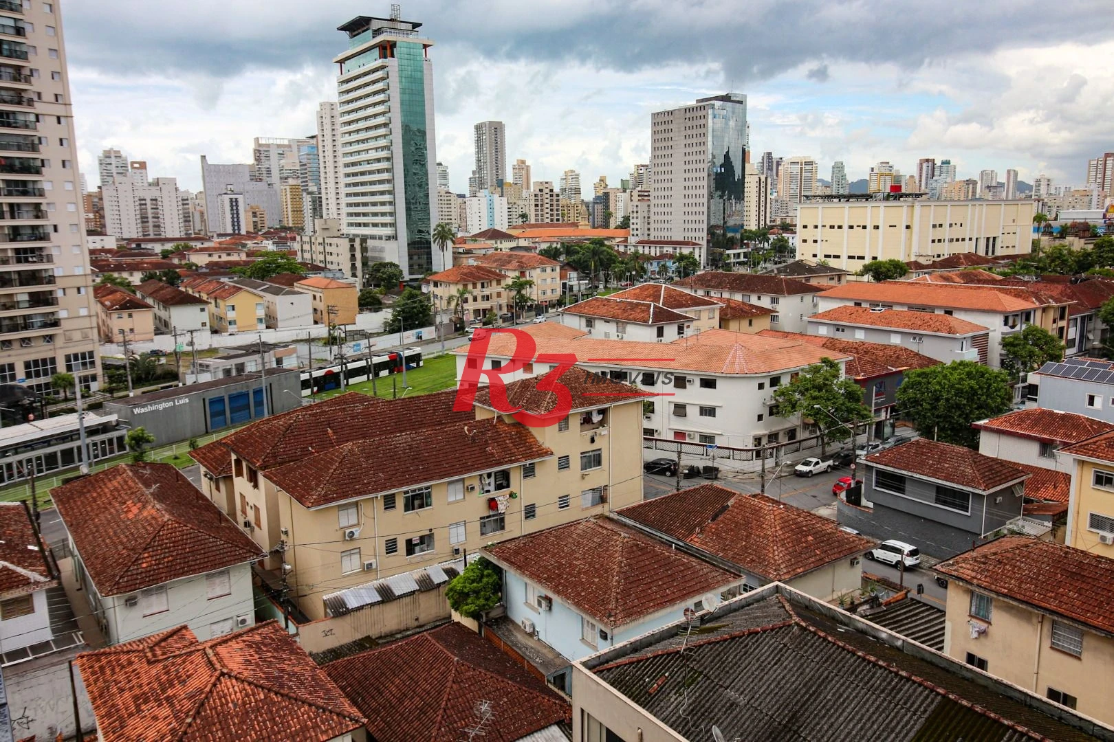 Apartamento com 2 dormitórios à venda, 75 m² por R$ 537.200,00 - Encruzilhada - Santos/SP