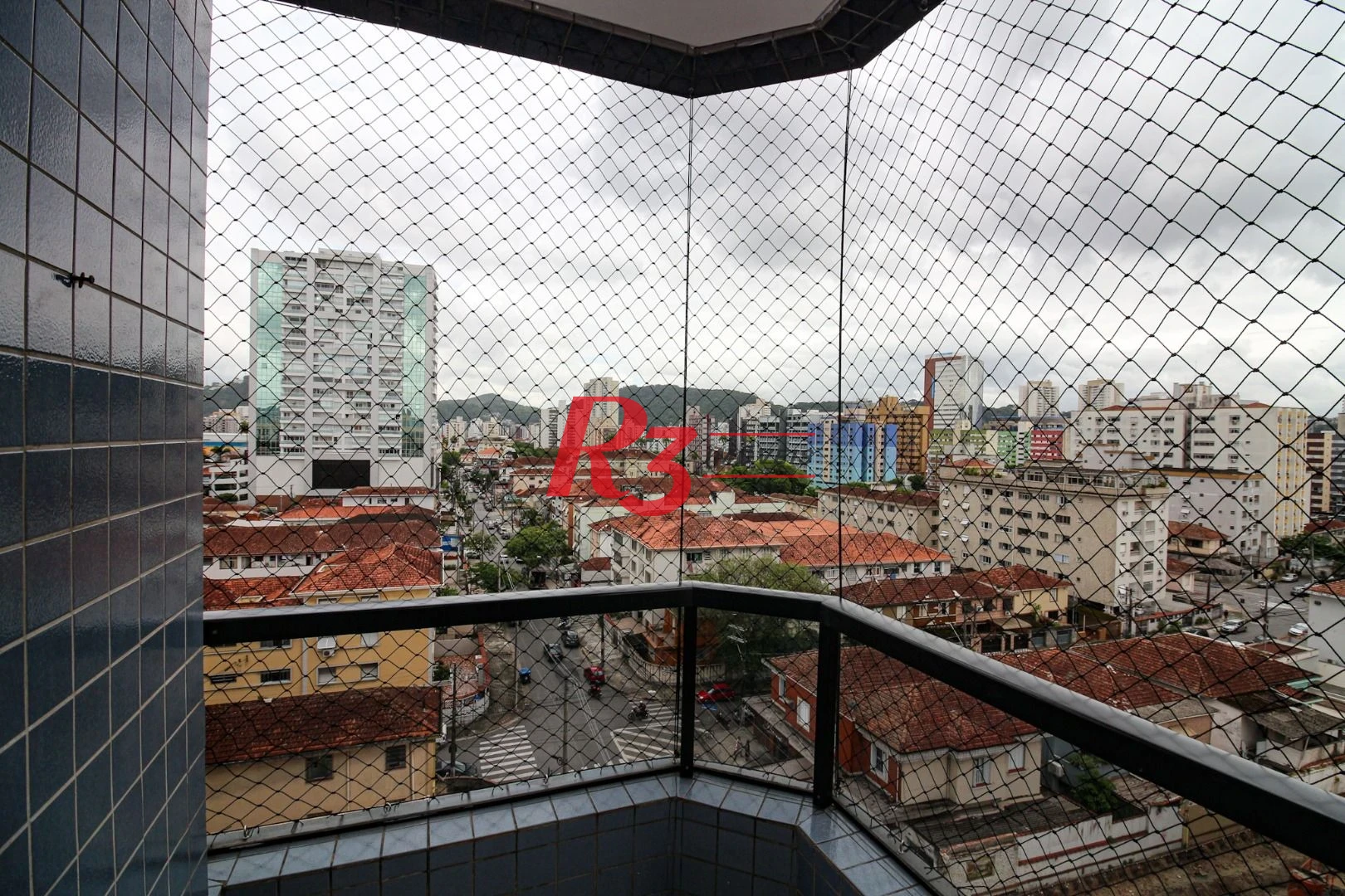 Apartamento com 2 dormitórios à venda, 75 m² por R$ 537.200,00 - Encruzilhada - Santos/SP