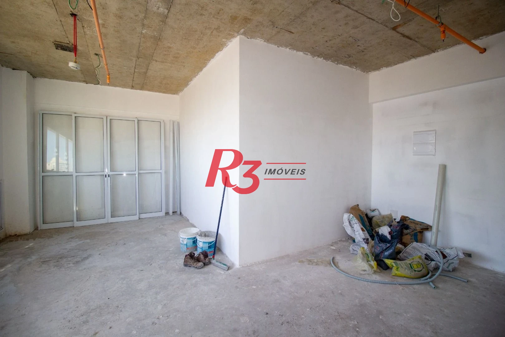 Sala à venda, 35 m² por R$ 332.690,00 - Ponta da Praia - Santos/SP