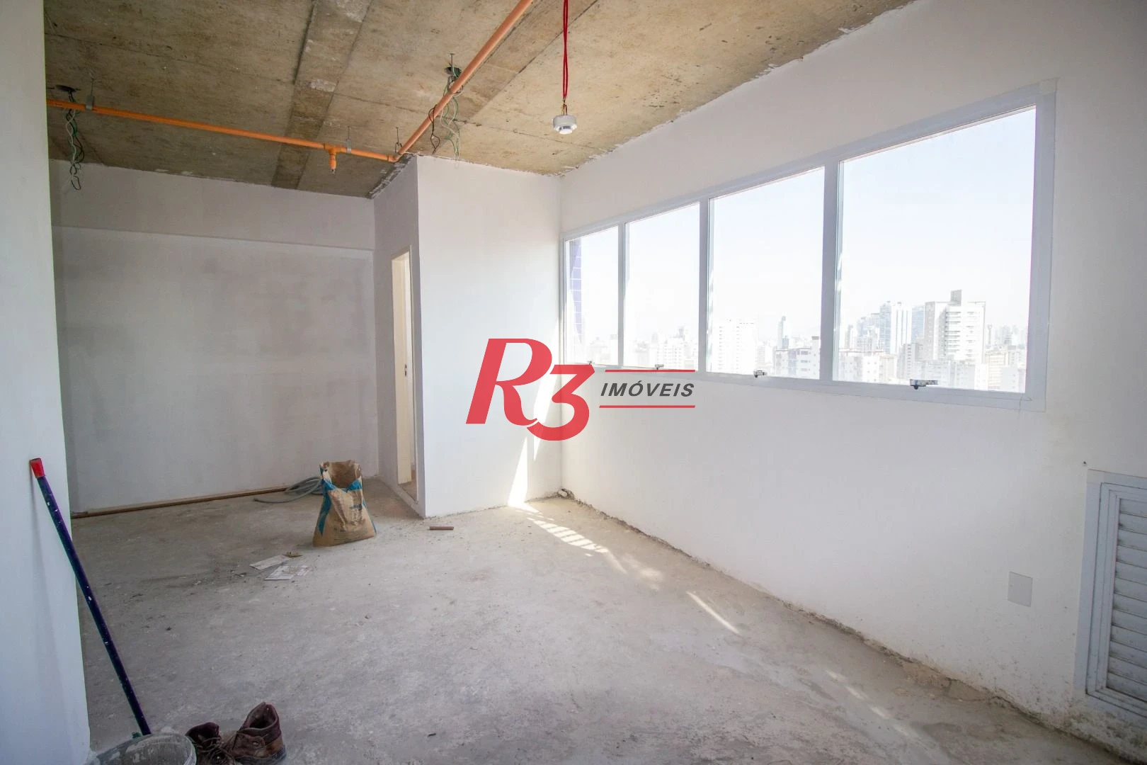 Sala à venda, 35 m² por R$ 332.690,00 - Ponta da Praia - Santos/SP