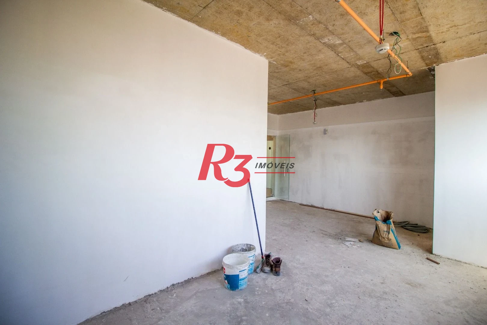 Sala à venda, 35 m² por R$ 332.690,00 - Ponta da Praia - Santos/SP