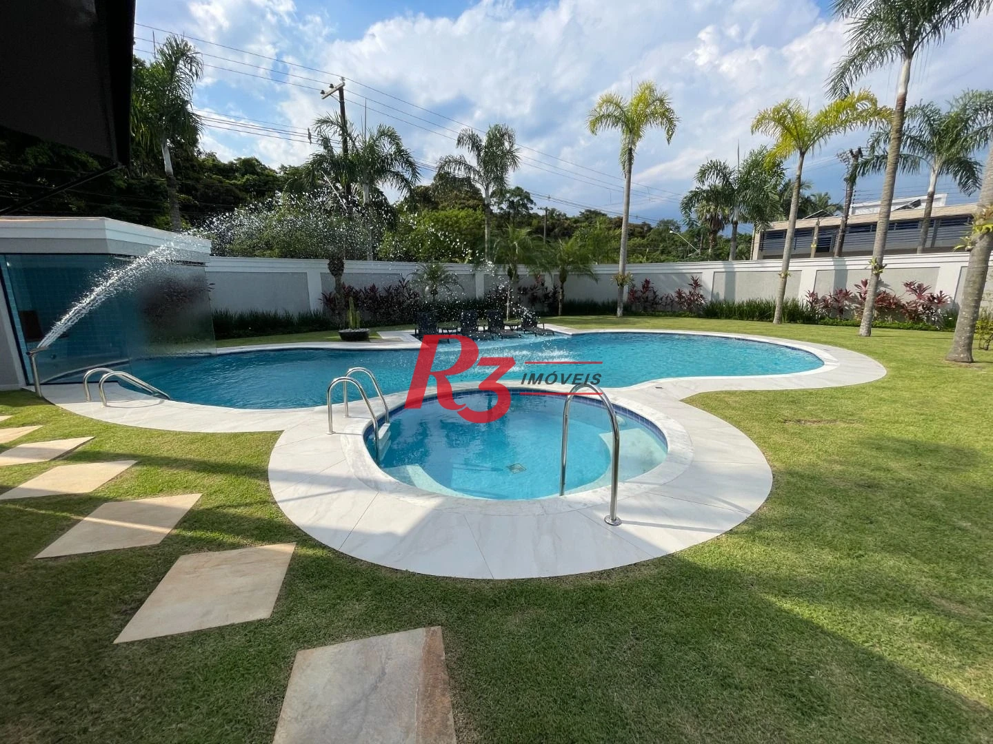Casa - Jardim Acapulco - Guaruja-SP