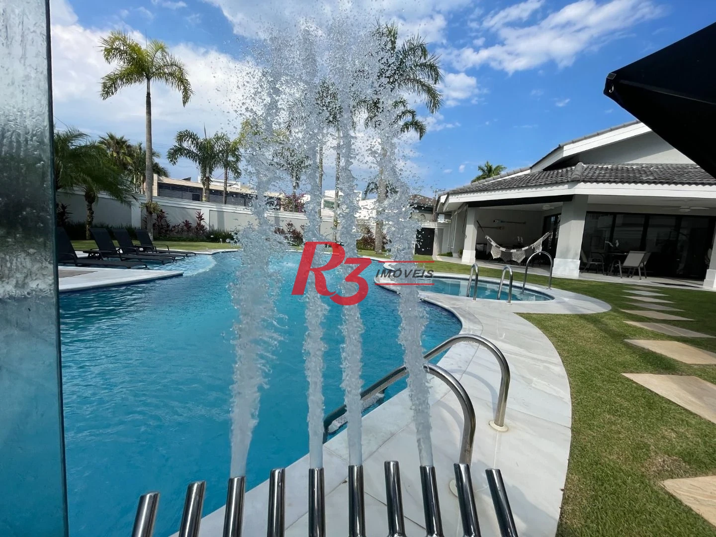 Casa - Jardim Acapulco - Guaruja-SP