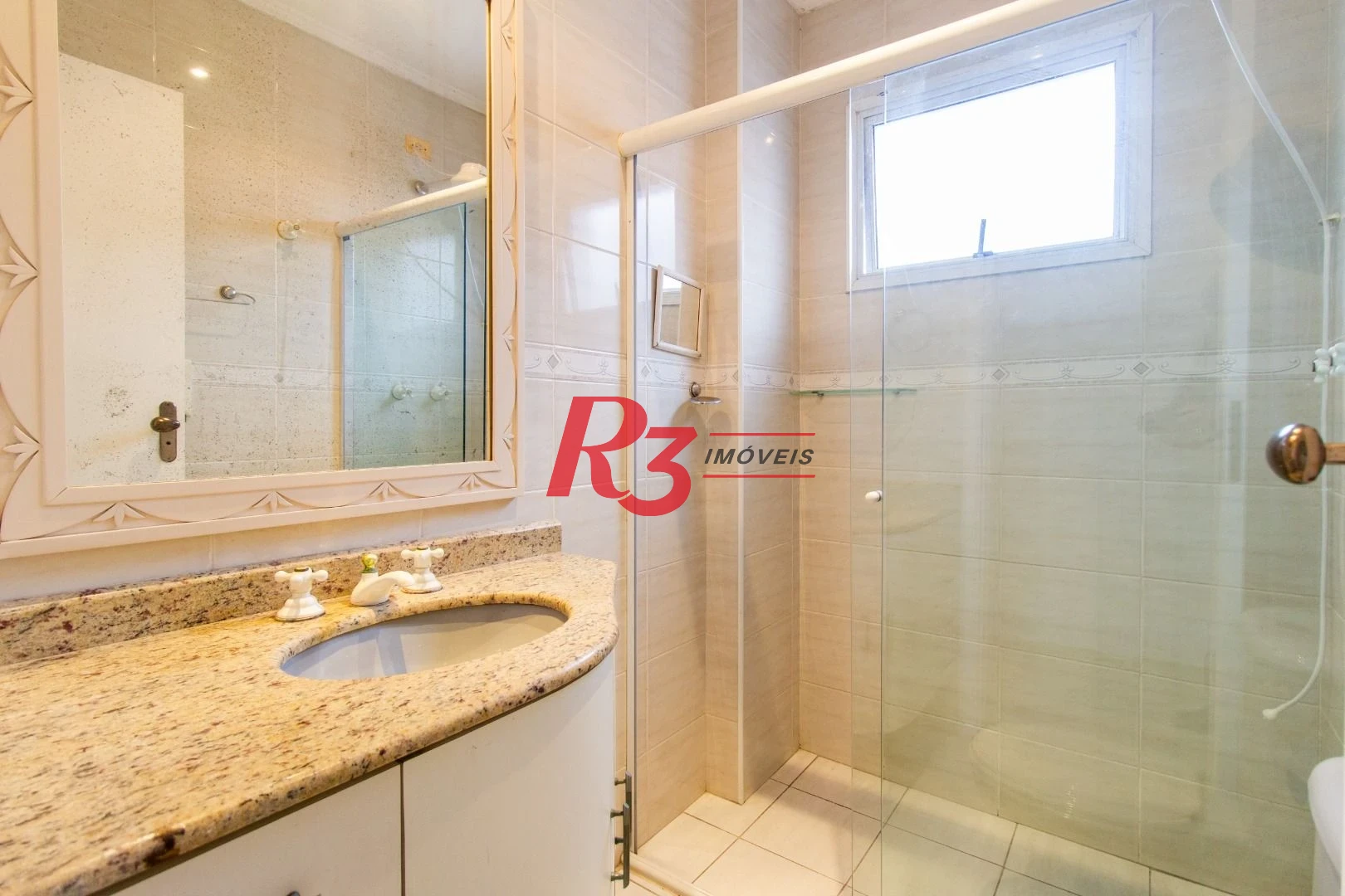 Apartamento com 3 dormitórios à venda, 119 m² por R$ 1.590.000,00 - Gonzaga - Santos/SP