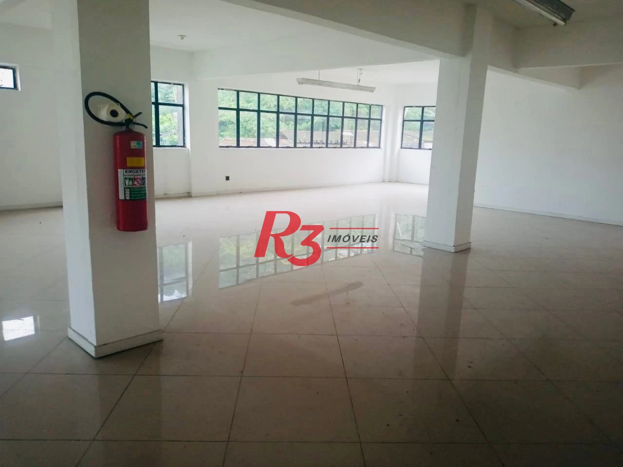 Loja para alugar, 550 m² por R$ 35.000,00/mês - Vila Matias - Santos/SP