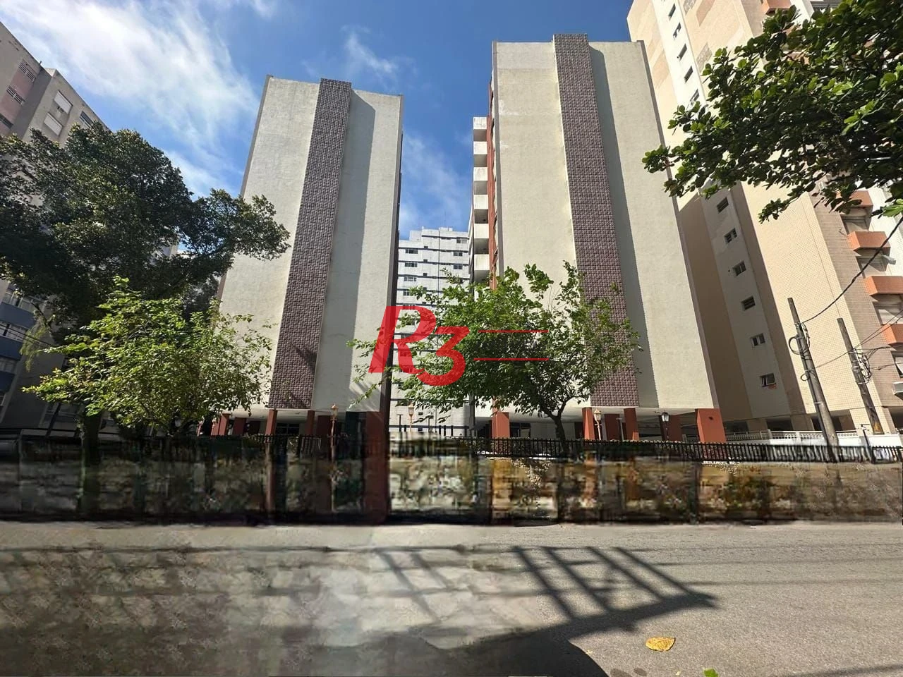 Apartamento com 3 dormitórios à venda, 161 m² por R$ 1.200.000,00 - Gonzaga - Santos/SP