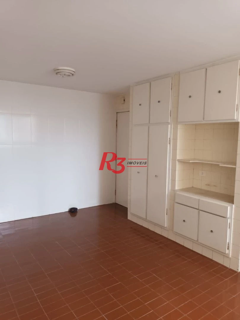 Apartamento com 3 dormitórios à venda, 161 m² por R$ 1.200.000,00 - Gonzaga - Santos/SP