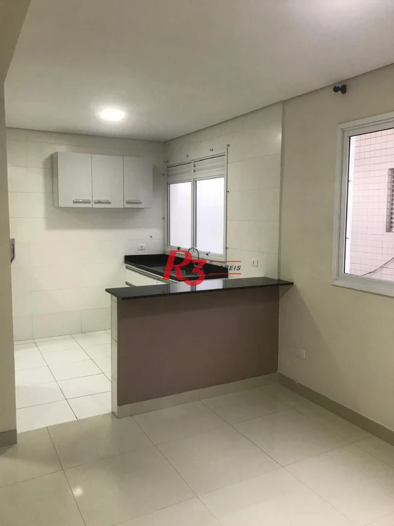 Casa com 2 dormitórios à venda, 110 m² por R$ 550.000,00 - Estuário - Santos/SP