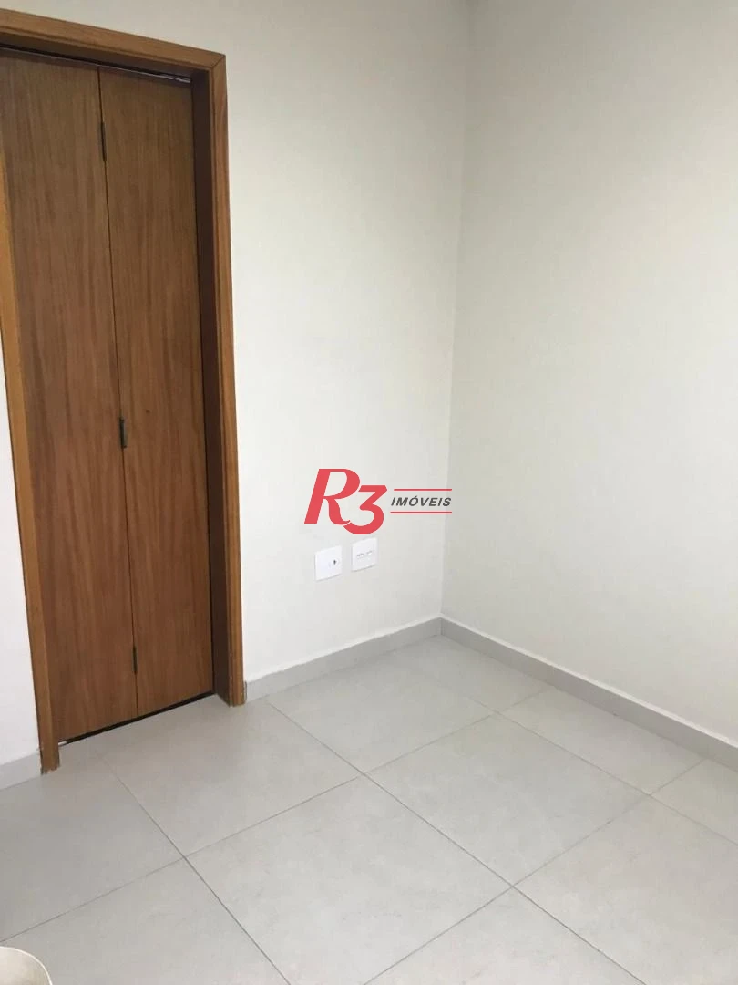 Casa com 2 dormitórios à venda, 110 m² por R$ 550.000,00 - Estuário - Santos/SP