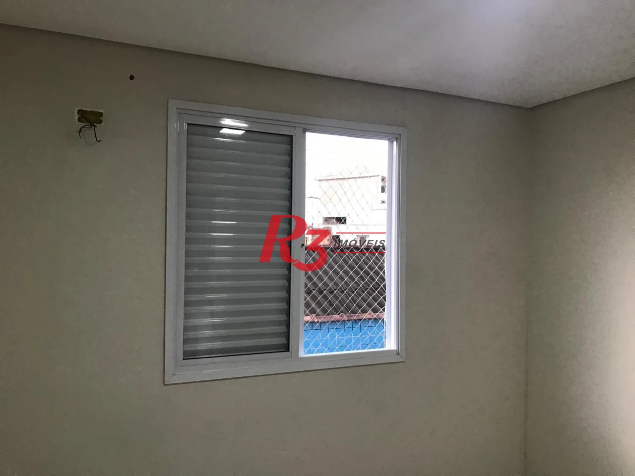 Casa com 2 dormitórios à venda, 110 m² por R$ 550.000,00 - Estuário - Santos/SP