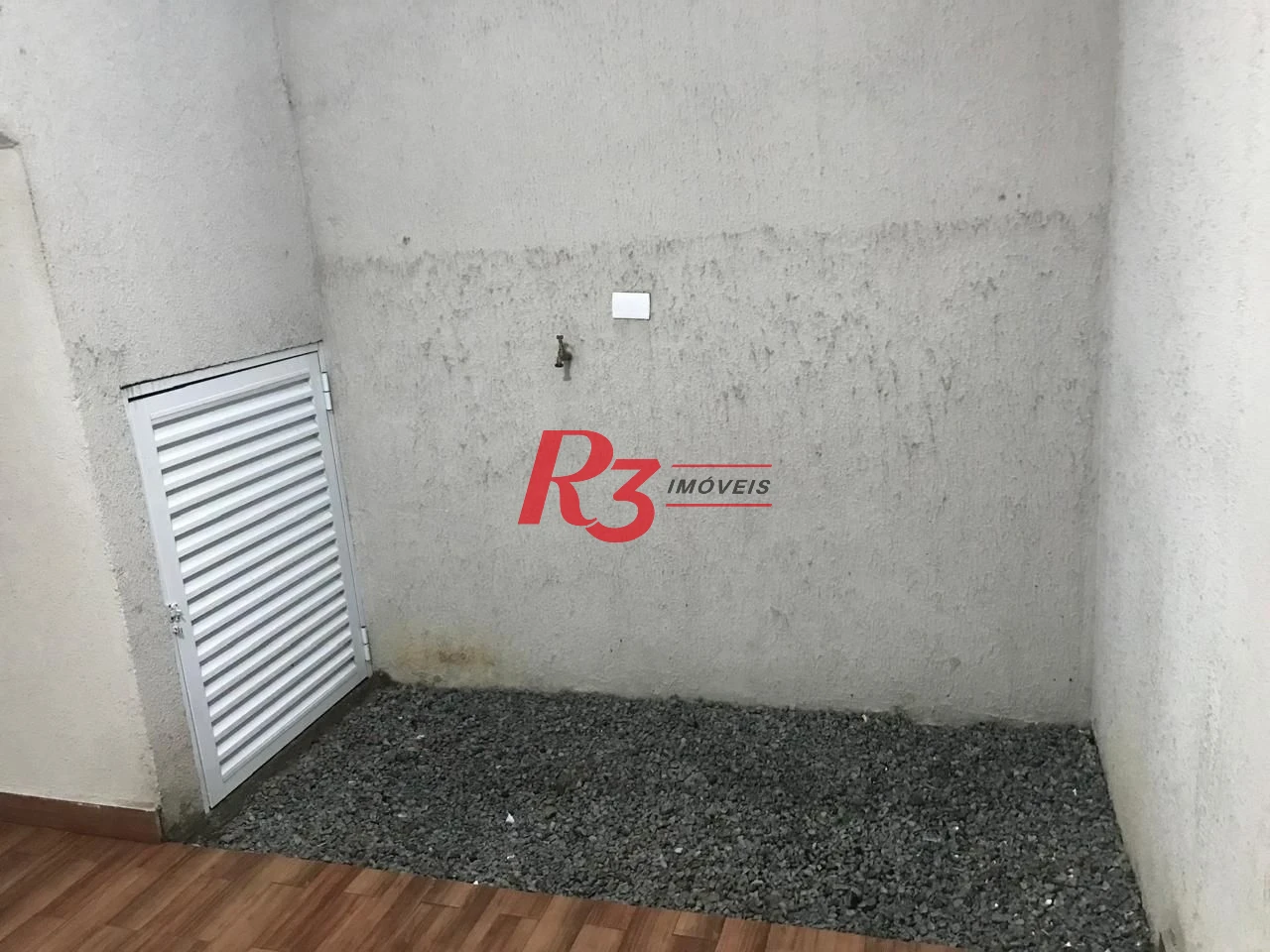 Casa com 2 dormitórios à venda, 110 m² por R$ 550.000,00 - Estuário - Santos/SP