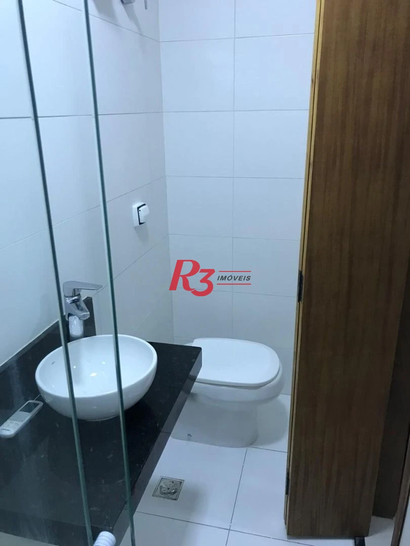 Casa com 2 dormitórios à venda, 110 m² por R$ 550.000,00 - Estuário - Santos/SP