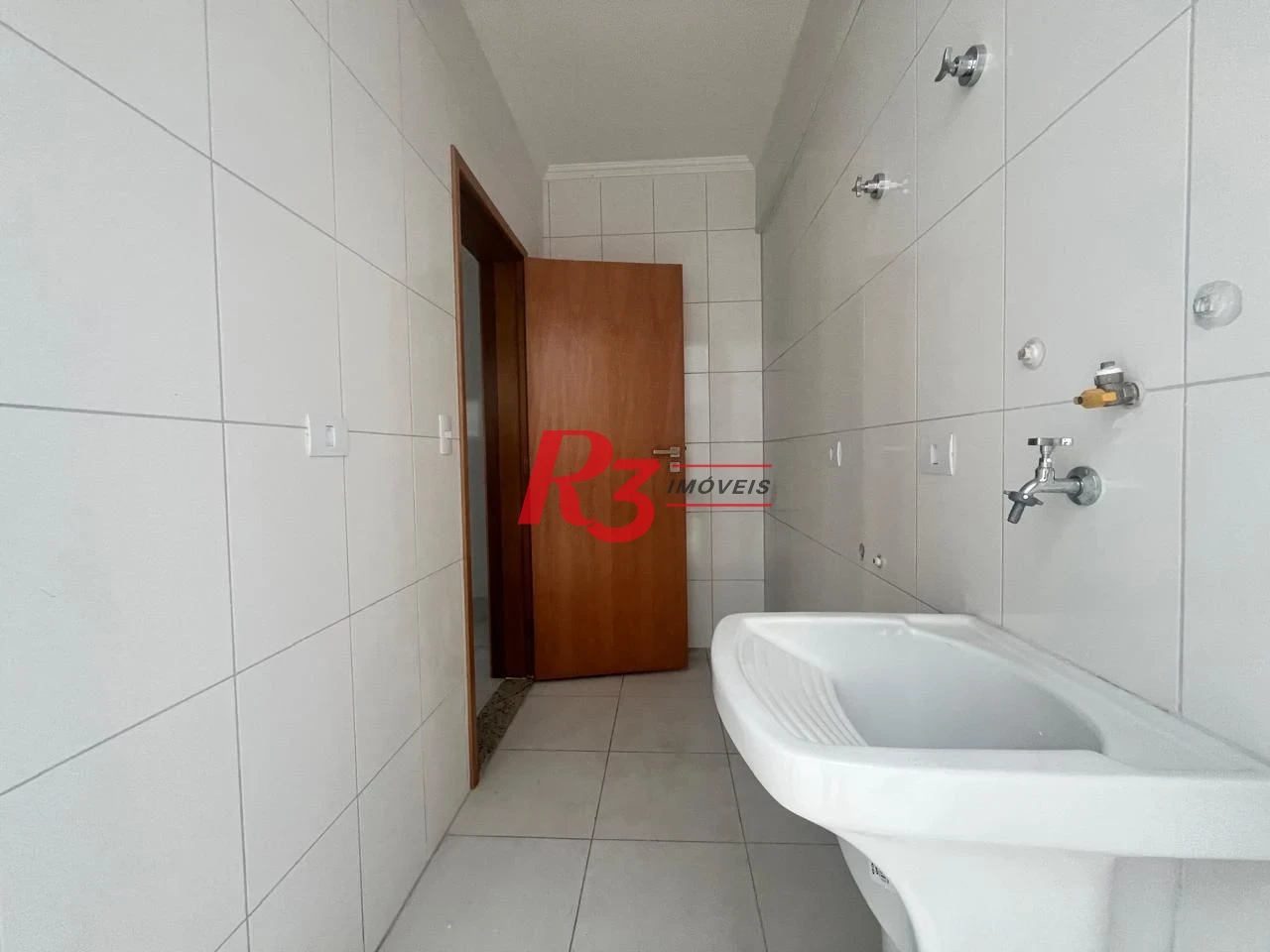 Casa com 3 dormitórios à venda, 150 m² por R$ 950.000,00 - Ponta da Praia - Santos/SP