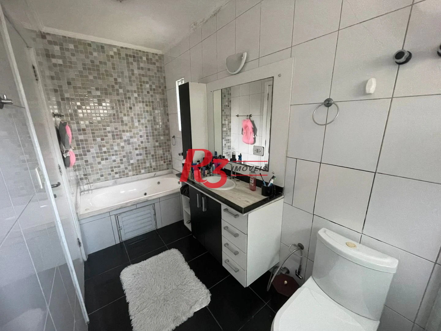 Casa com 3 dormitórios à venda, 130 m² por R$ 1.400.000,00 - Embaré - Santos/SP