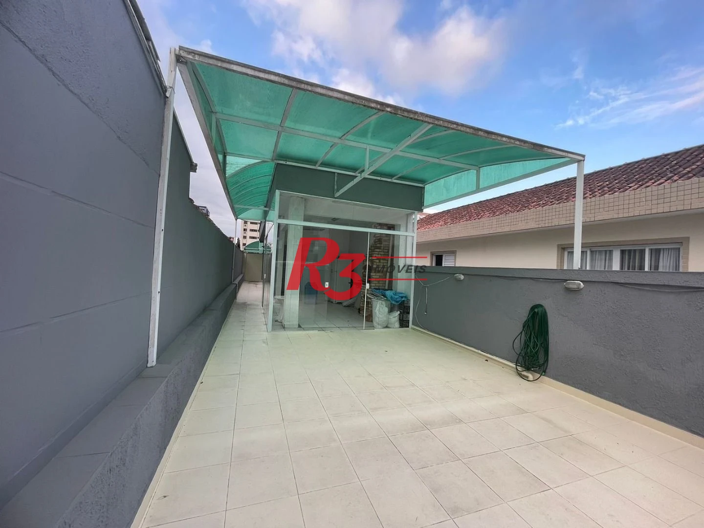 Casa com 3 dormitórios à venda, 130 m² por R$ 1.400.000,00 - Embaré - Santos/SP