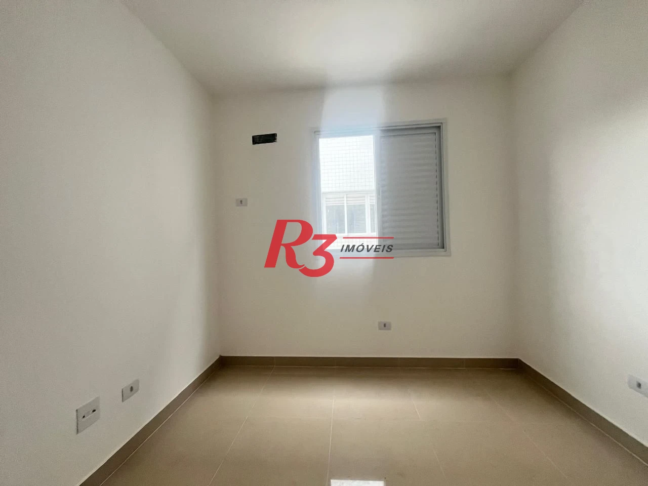 Casa com 3 dormitórios à venda, 150 m² por R$ 950.000,00 - Ponta da Praia - Santos/SP