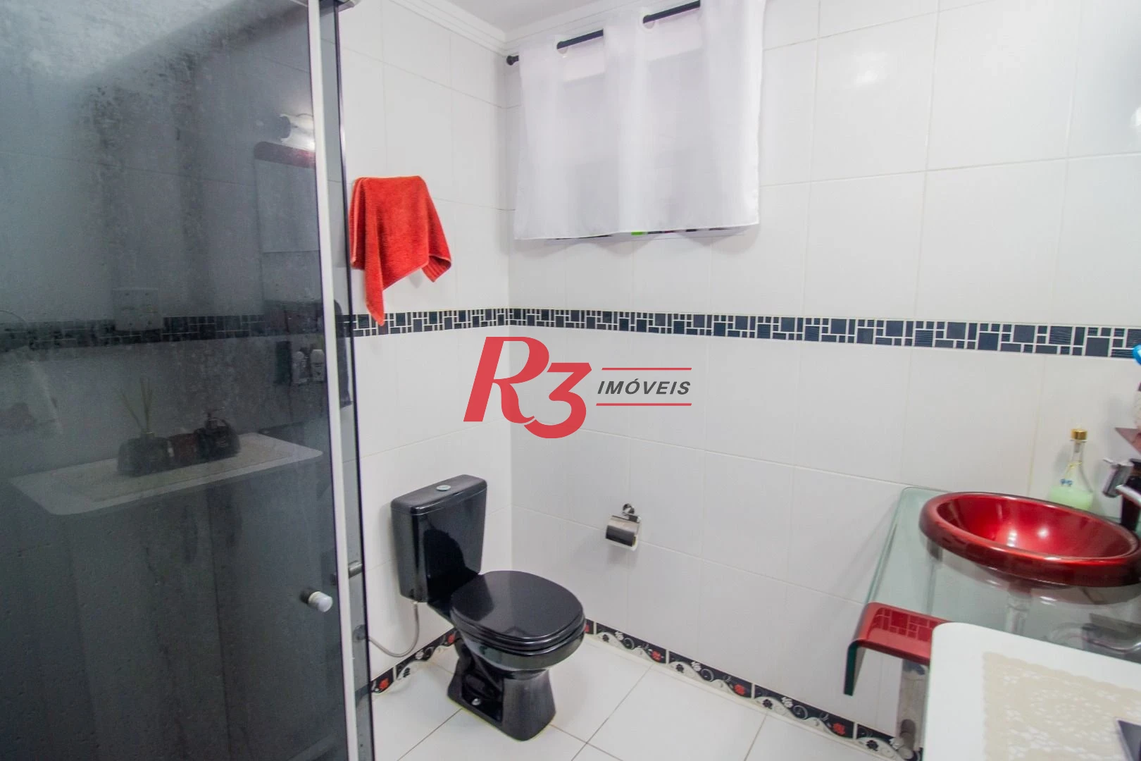 Apartamento com 2 dormitórios à venda, 98 m² por R$ 510.000,00 - Gonzaga - Santos/SP