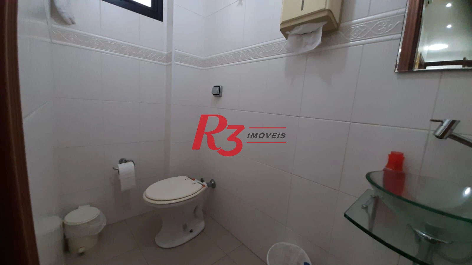 Sala comercial á venda, com