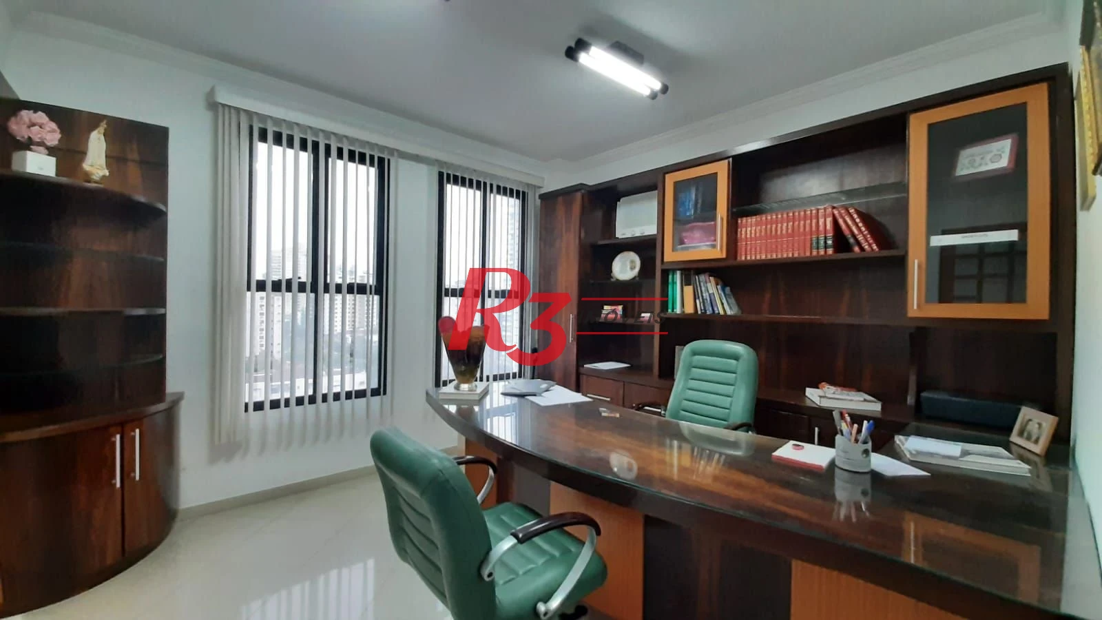 Sala comercial á venda, com