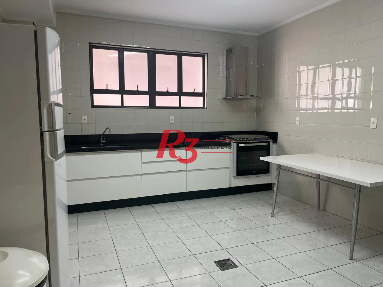 Apartamento com 3 dormitórios à venda, 157 m² por R$ 1.450.000,00 - Ponta da Praia - Santos/SP
