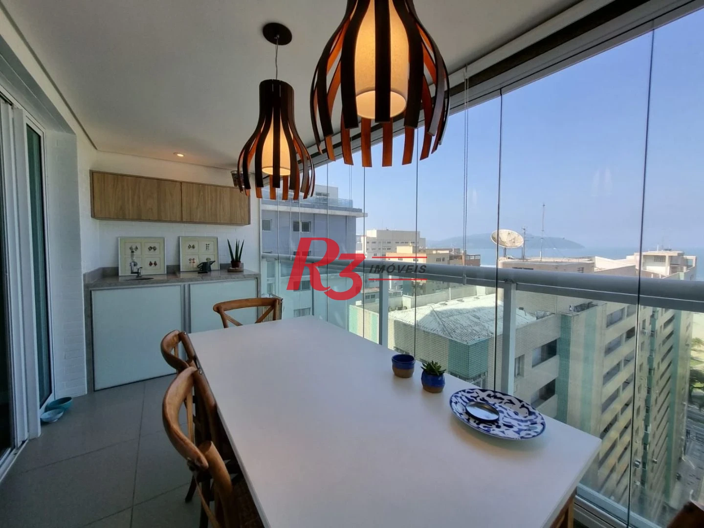 Apartamento com 2 dormitórios à venda, 68 m² por R$ 1.165.900,00 - Pompéia - Santos/SP