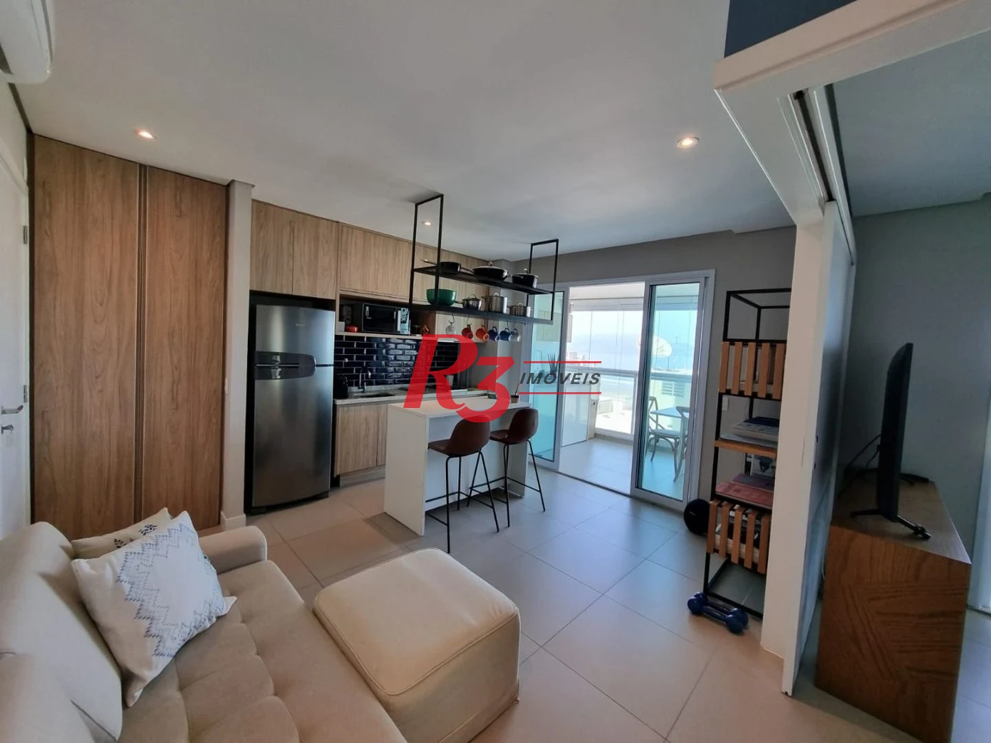 Apartamento com 2 dormitórios à venda, 68 m² por R$ 1.165.900,00 - Pompéia - Santos/SP