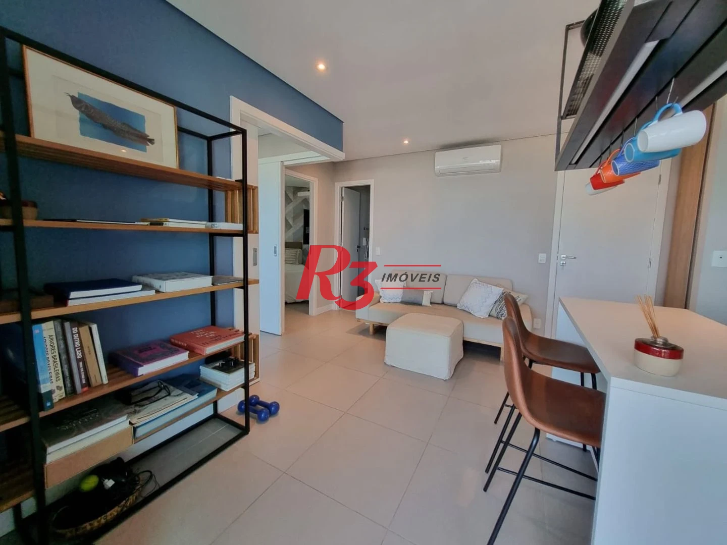Apartamento com 2 dormitórios à venda, 68 m² por R$ 1.165.900,00 - Pompéia - Santos/SP