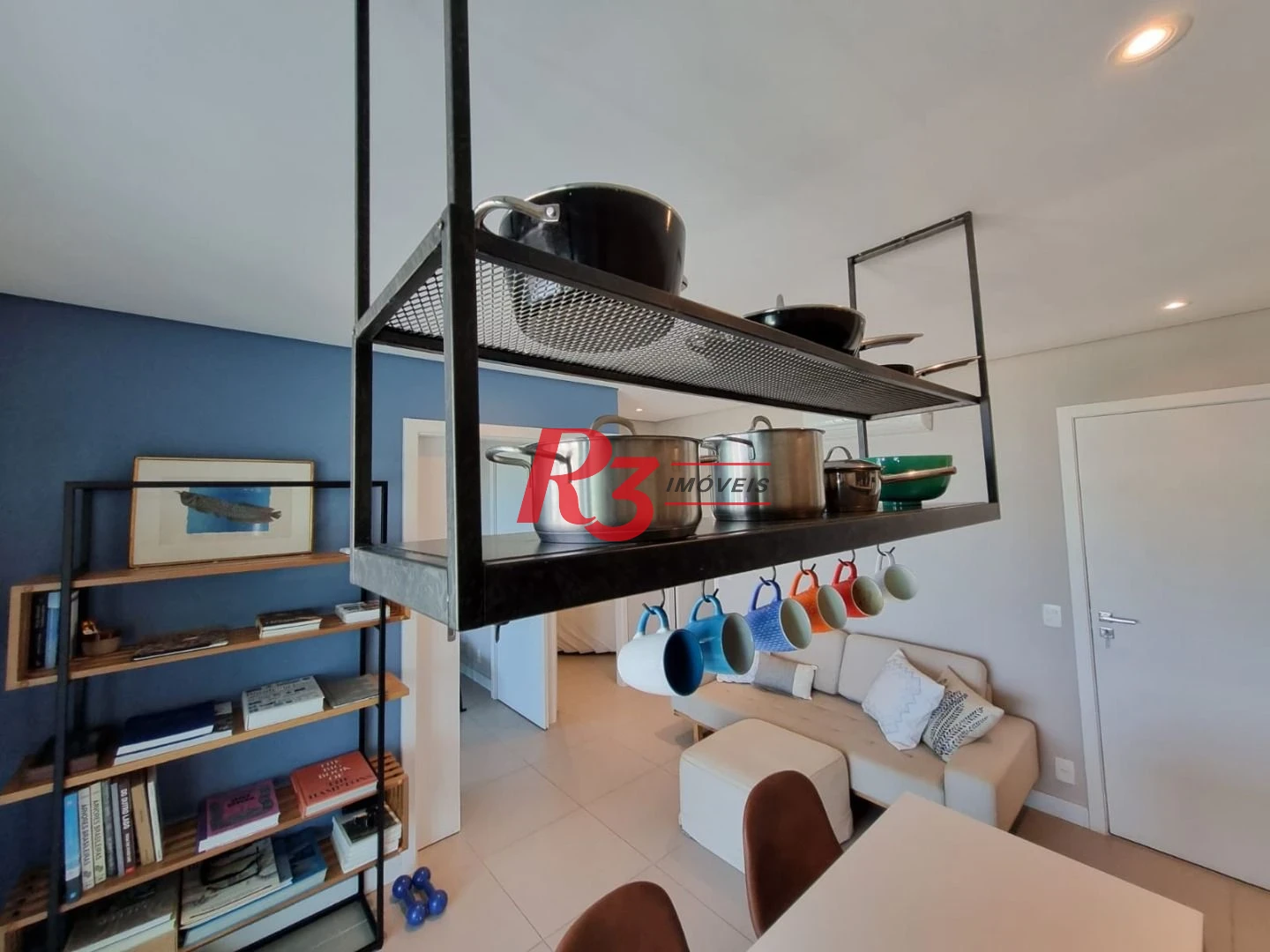 Apartamento com 2 dormitórios à venda, 68 m² por R$ 1.165.900,00 - Pompéia - Santos/SP