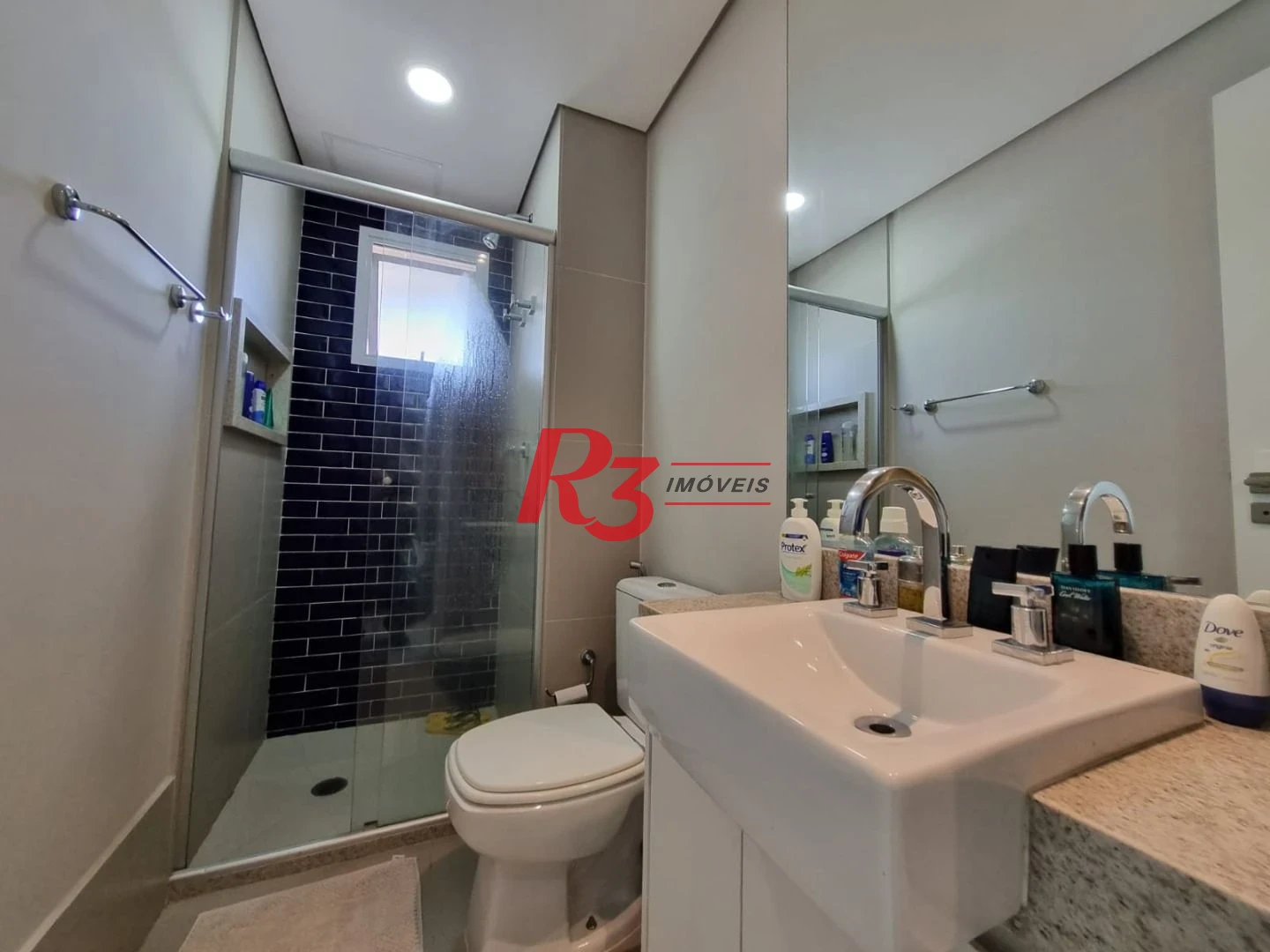 Apartamento com 2 dormitórios à venda, 68 m² por R$ 1.165.900,00 - Pompéia - Santos/SP