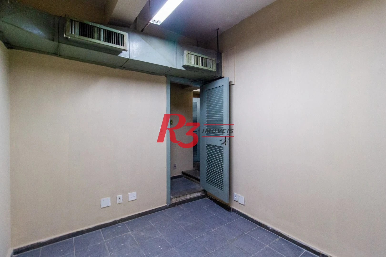 Loja para alugar, 60 m² por R$ 6.000,00/mês - Centro - Santos/SP