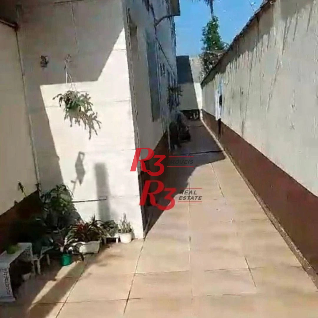 Casa com 2 dormitórios à venda, 82 m² por R$ 250.000,00 - Vila Margarida - São Vicente/SP