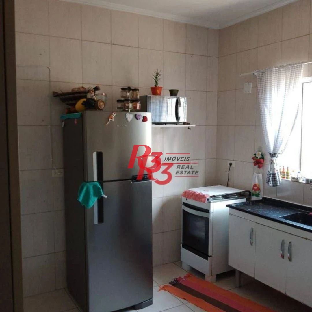 Casa com 2 dormitórios à venda, 82 m² por R$ 250.000,00 - Vila Margarida - São Vicente/SP